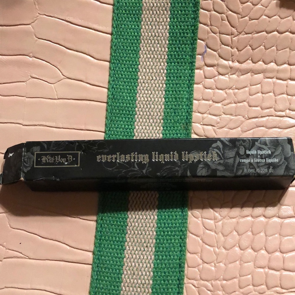 Kay Von D Everlasting Liquid Lipstick